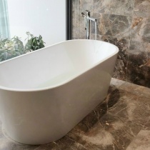 Bồn tắm độc lập đặt sàn Royal Lux - Bathroom